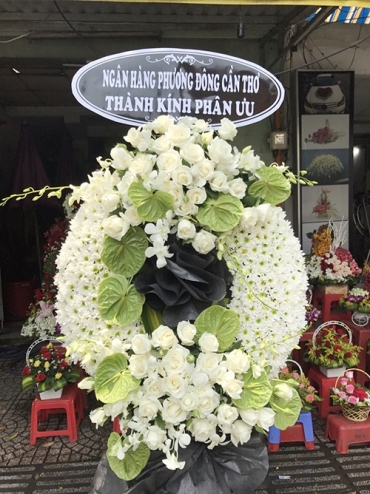 dat vong hoa tang le tphcm